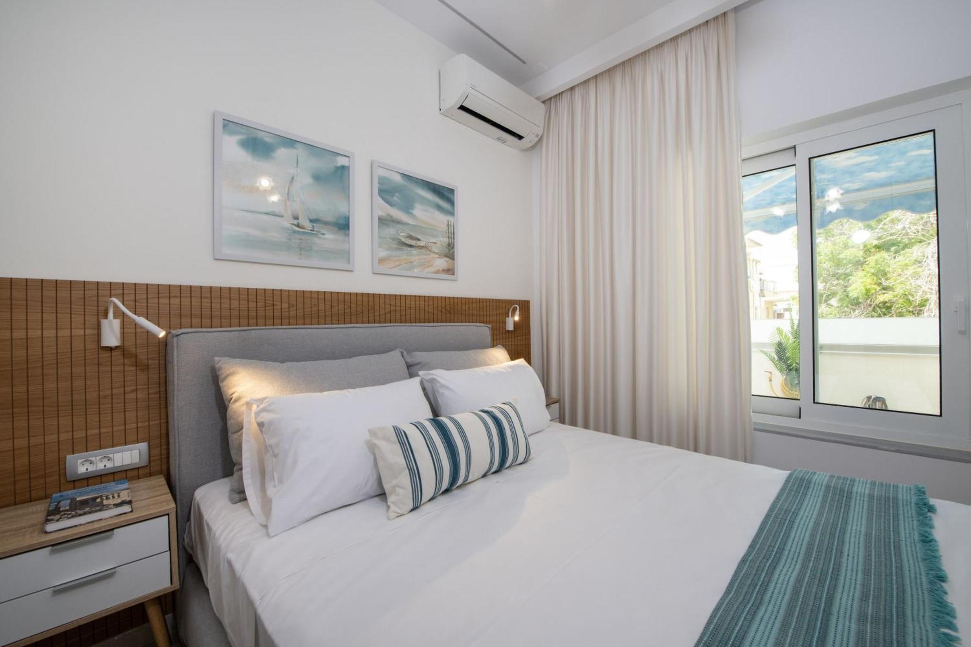 Cherry Central Luxury Suites Chania  Екстер'єр фото