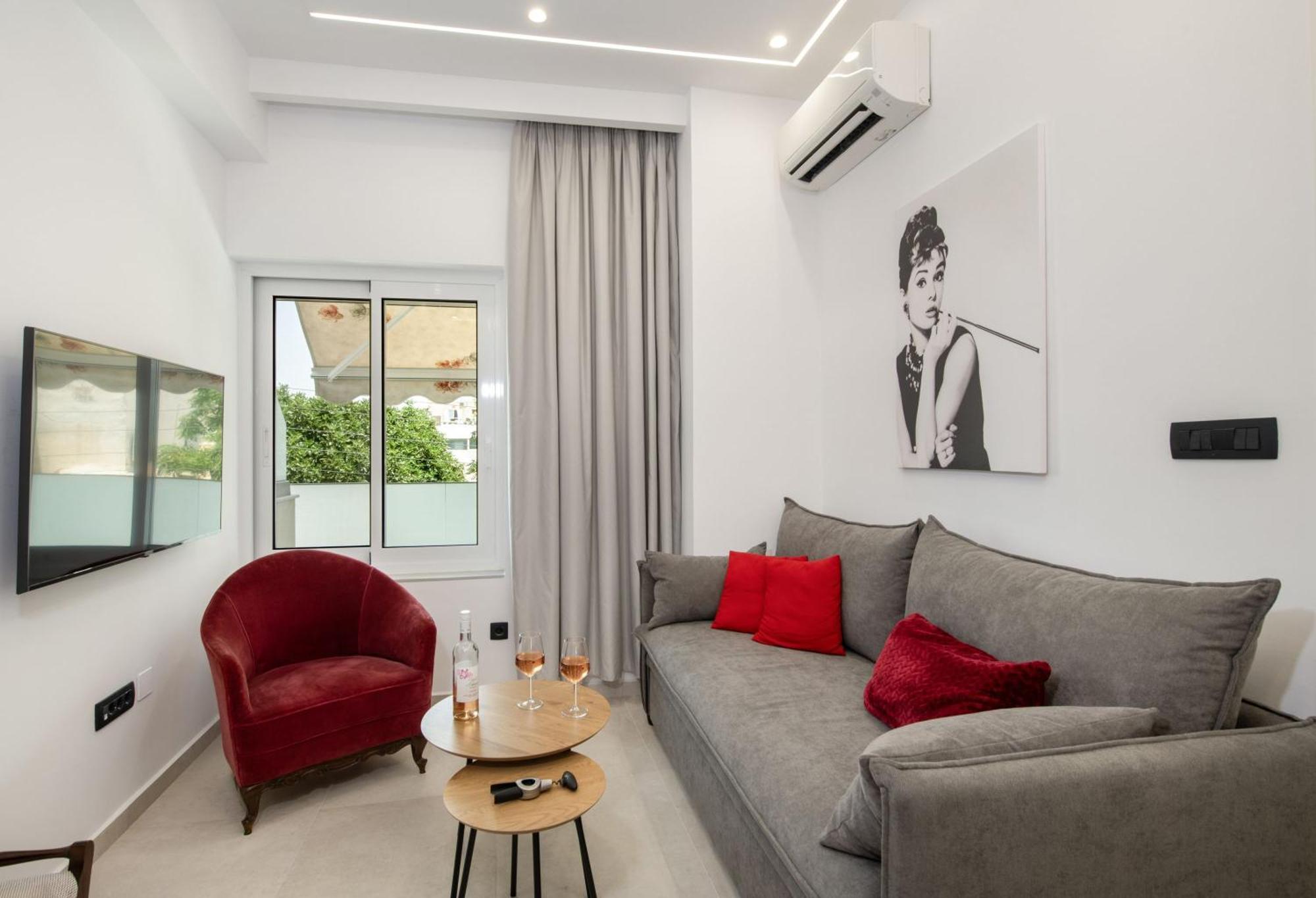 Cherry Central Luxury Suites Chania  Екстер'єр фото