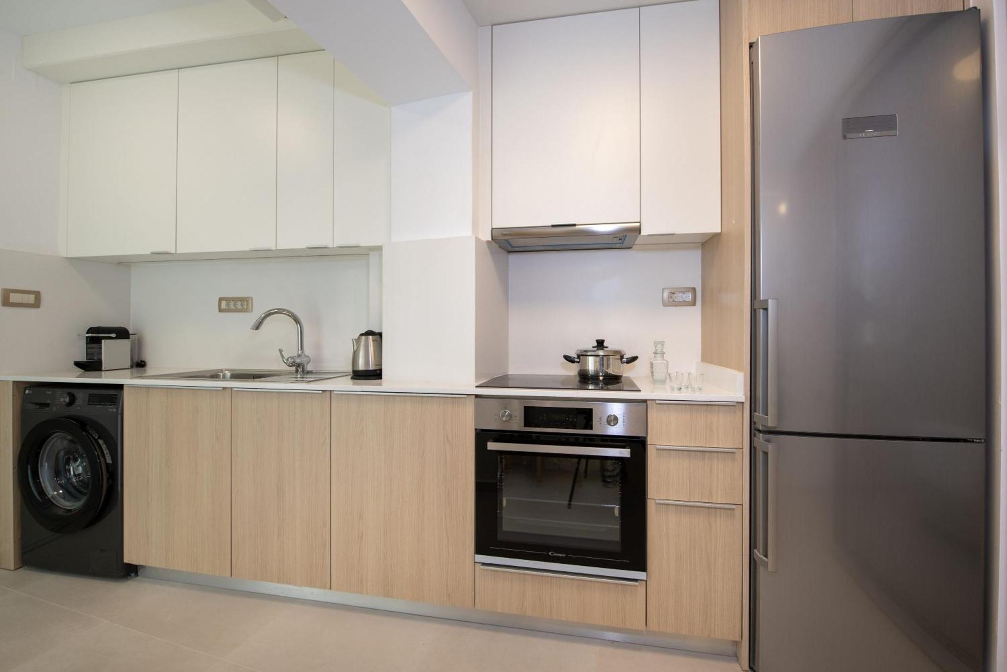 Cherry Central Luxury Suites Chania  Екстер'єр фото