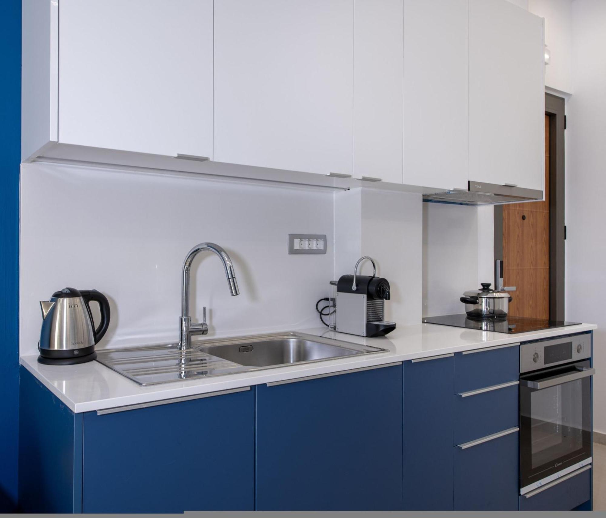 Cherry Central Luxury Suites Chania  Екстер'єр фото